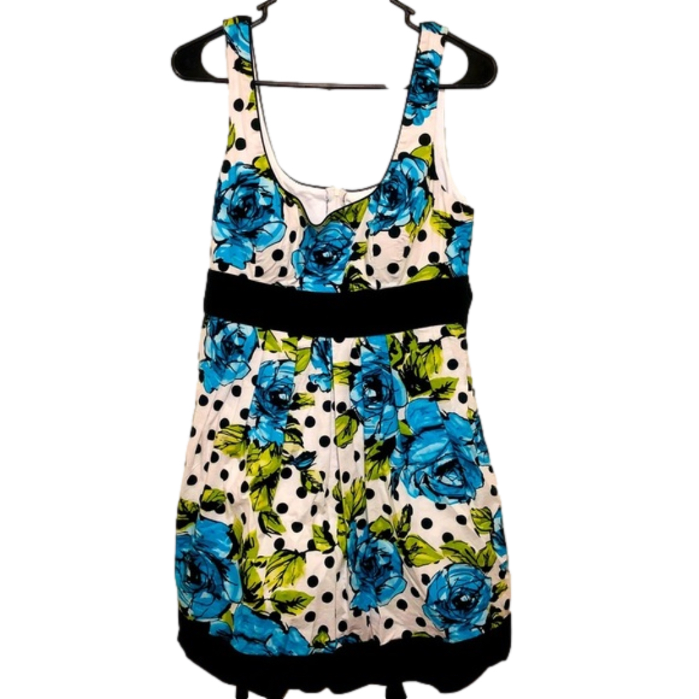 CITY TRIANGLES White Polka Dot Dress With Blue Roses